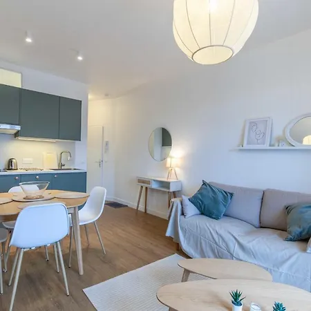 2-Bedroom Apartment With Balcony Near Hippodrome Deauville Exterior photo