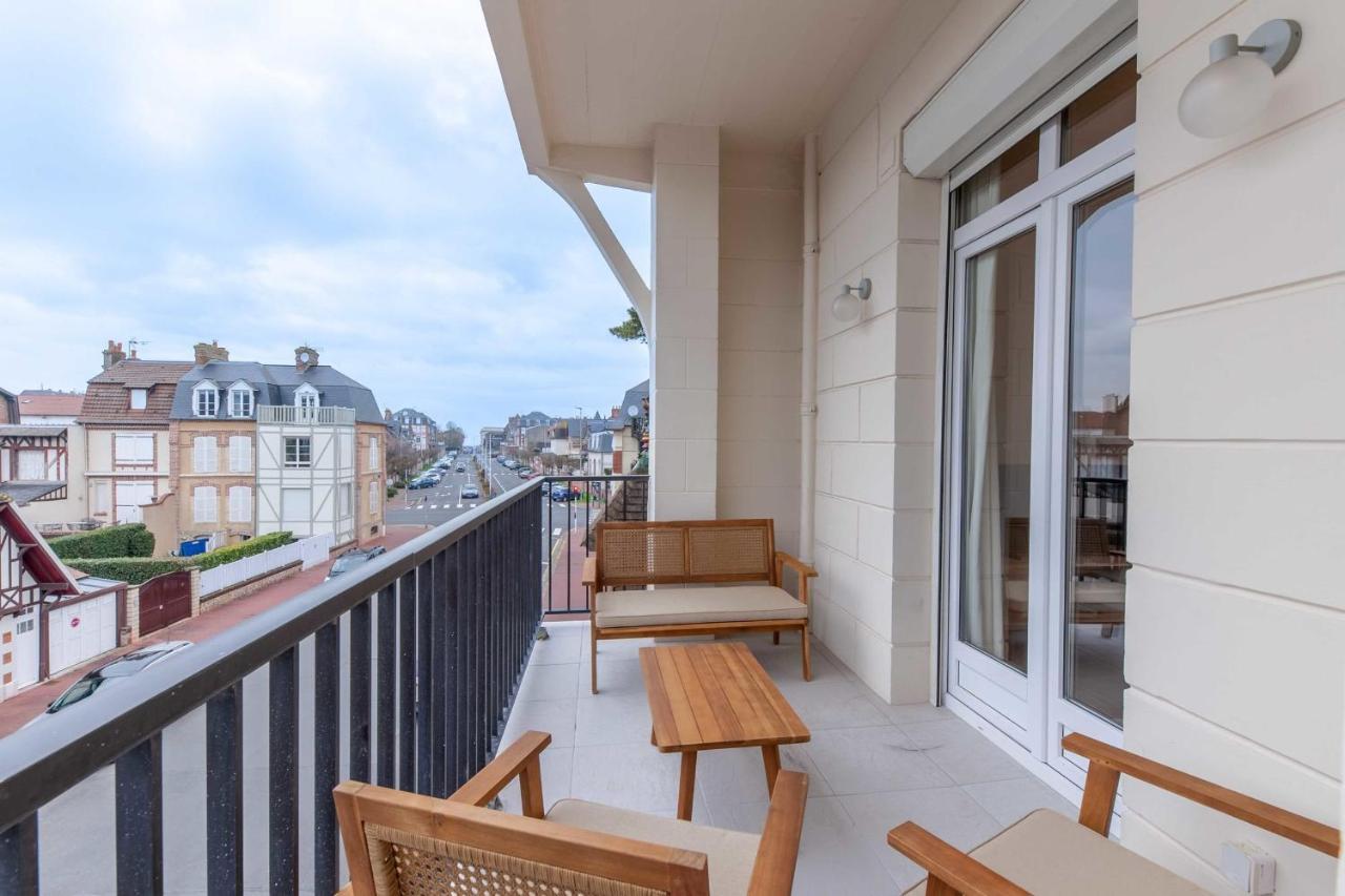 2-bedroom With Balcony Near Hippodrome Apartment